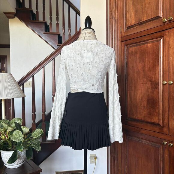 Altard State Brand New with Tags White Crop Cardigan Pearls Lace Bell Sleeve - Picture 4 of 8